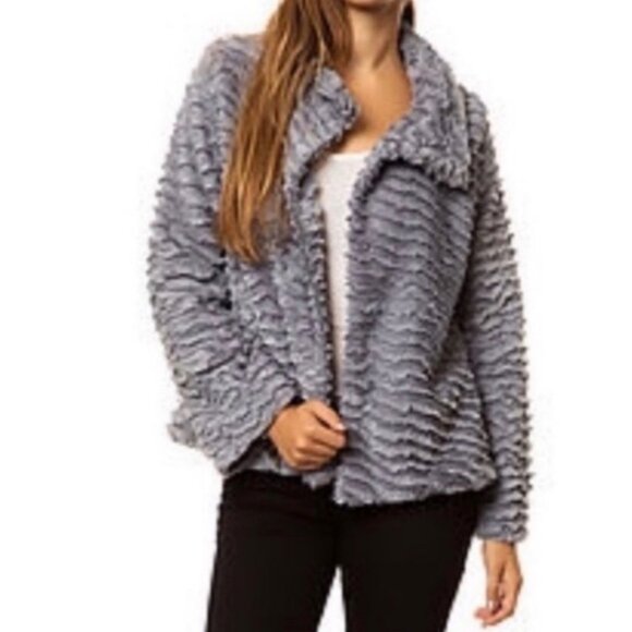 Patagonia Pelage Jacket Gray Women's Size Medium - Picture 2 of 5